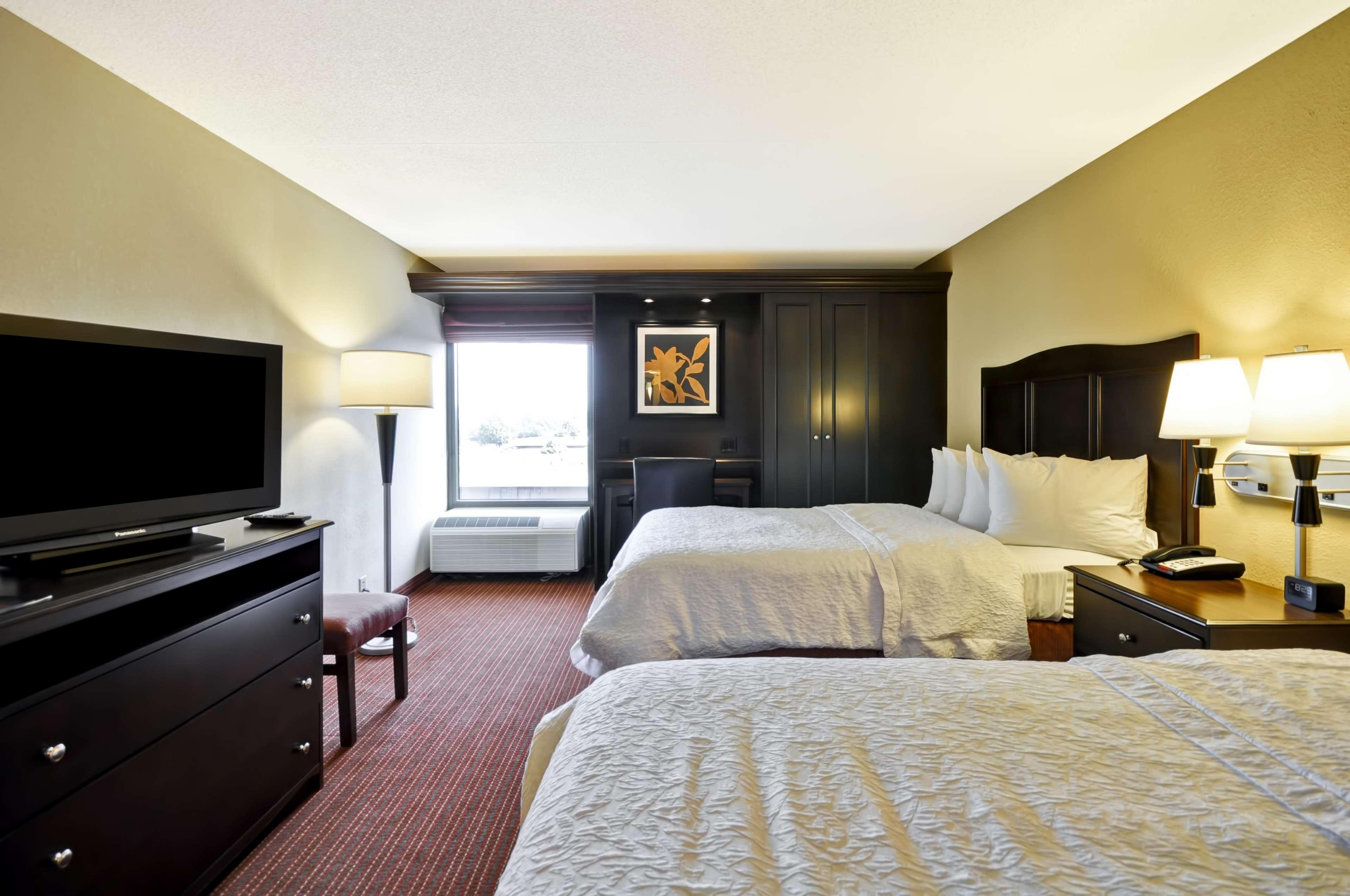 Hampton Inn Overland Park Zewnętrze zdjęcie