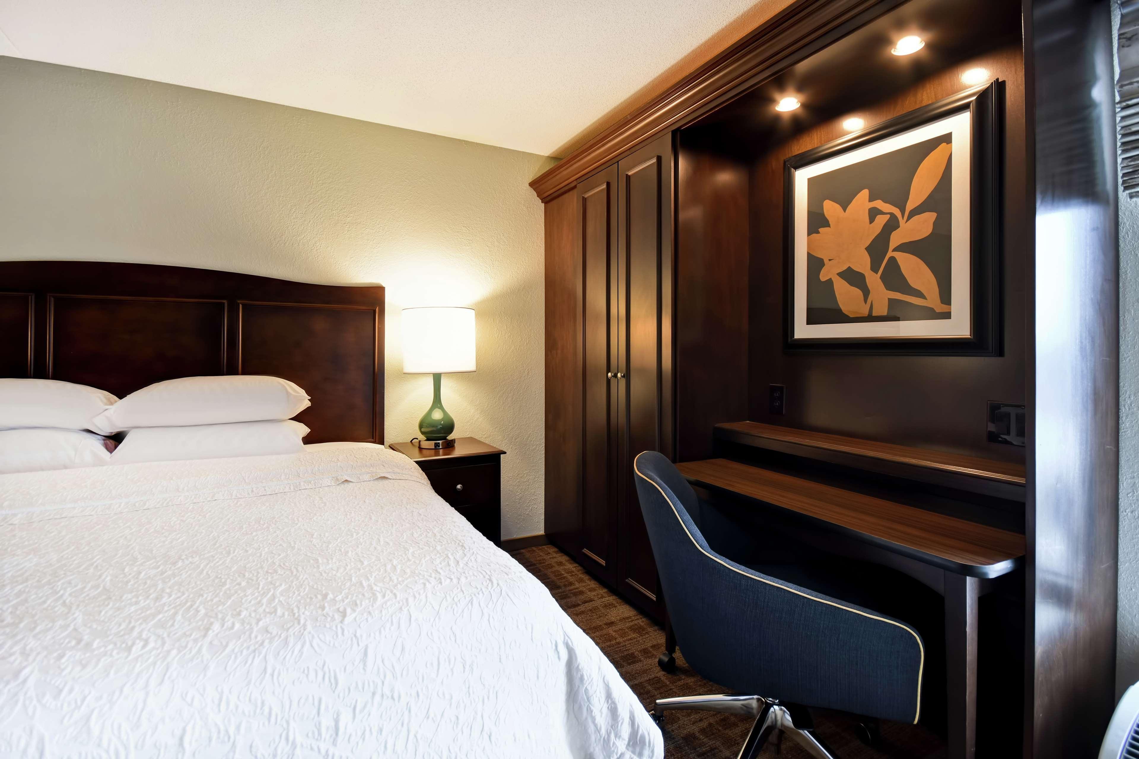 Hampton Inn Overland Park Zewnętrze zdjęcie