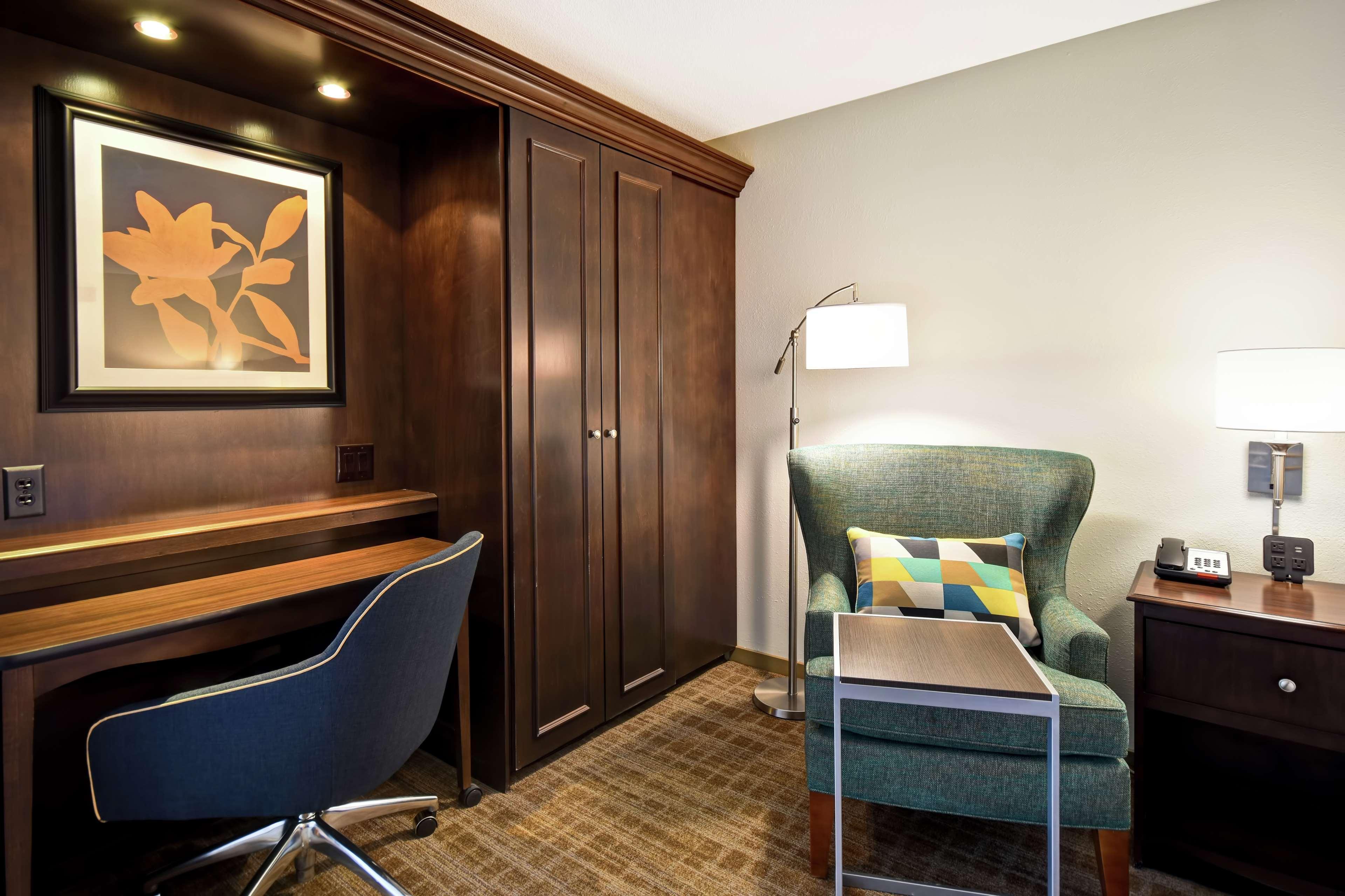 Hampton Inn Overland Park Zewnętrze zdjęcie
