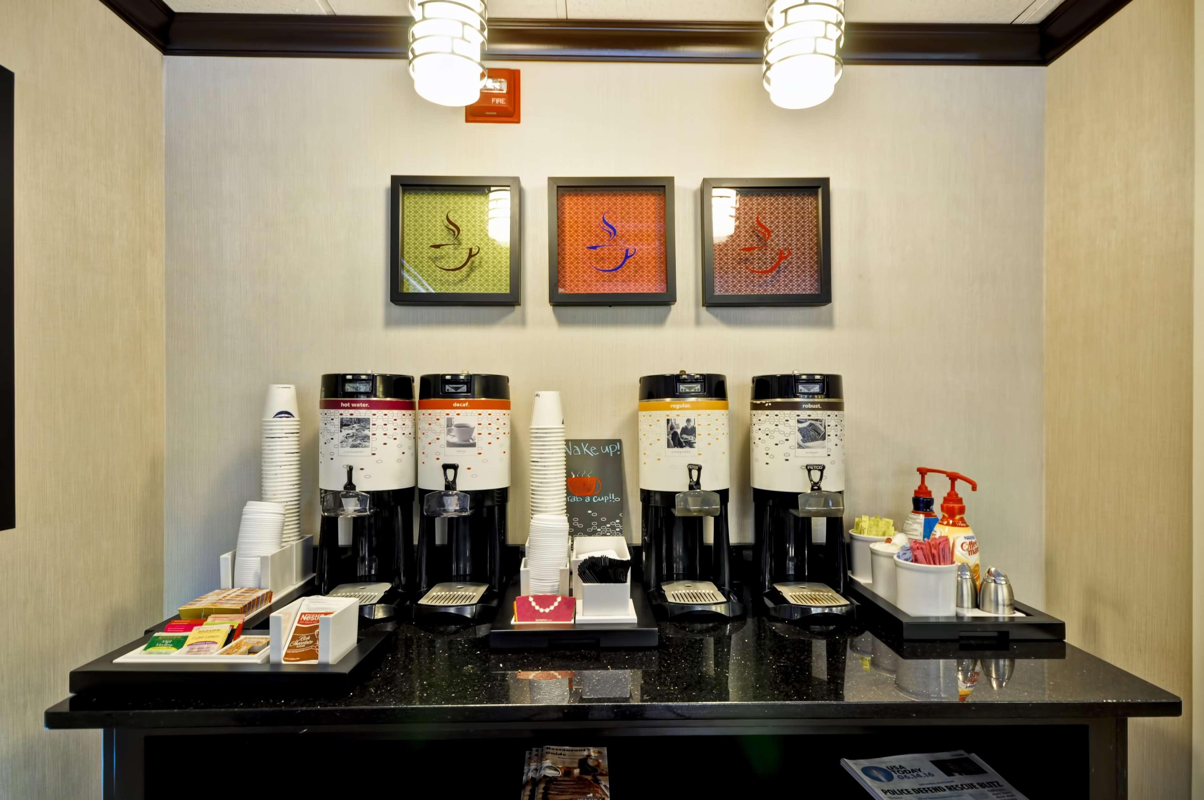 Hampton Inn Overland Park Zewnętrze zdjęcie